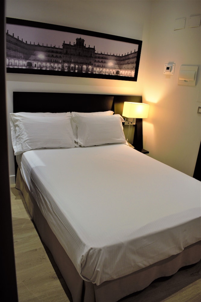 Basic Room photo 2