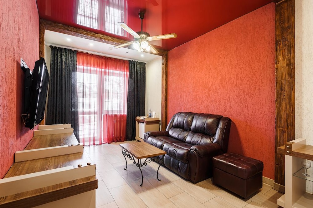 Premium Suite