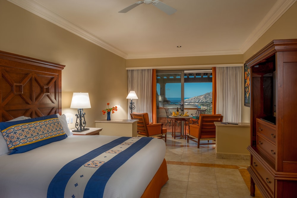 Super Executive Suite Ocean View with Jacuzzi - Photo 20