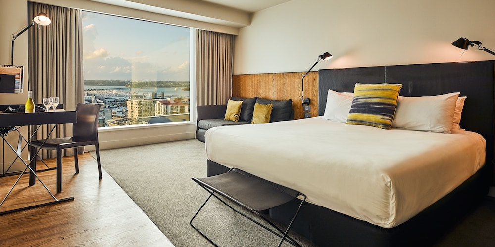 Grand Harbour View King Room - Photo 1