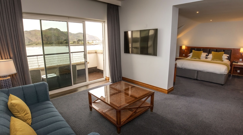 Luxury Double Room (Penthouse) photo 2