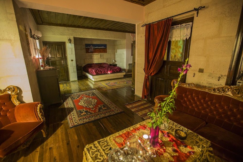 Family Suite - Photo 1