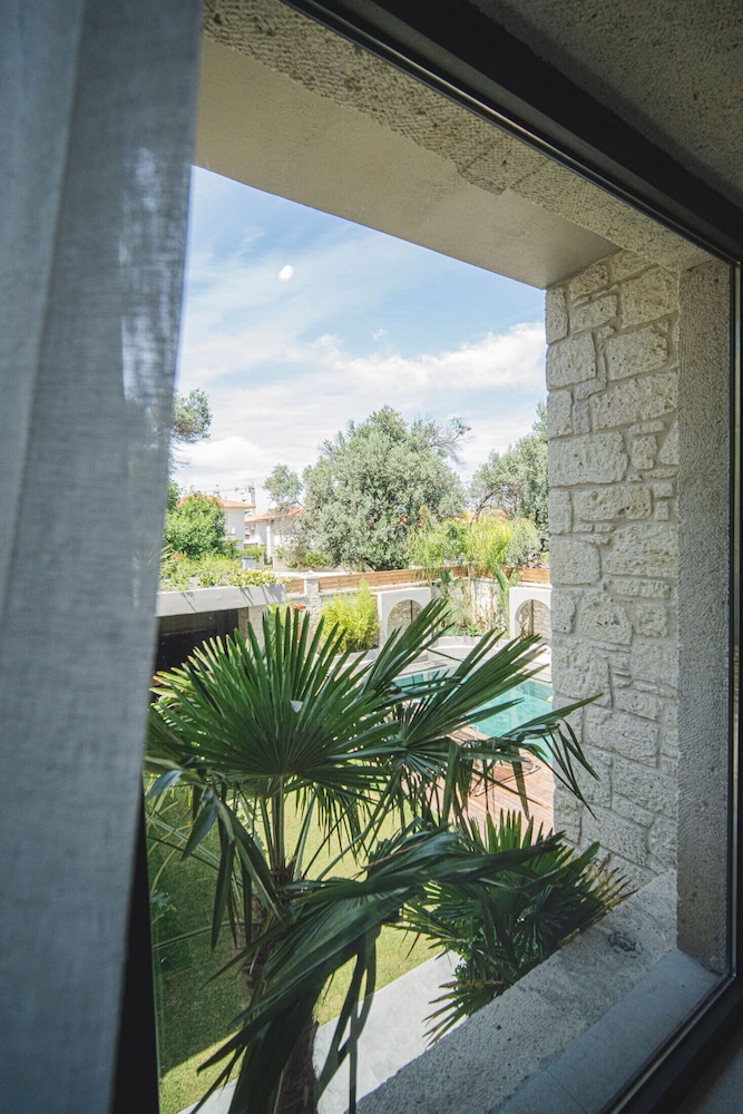 Studio Suite, Private Pool, Pool View photo 3