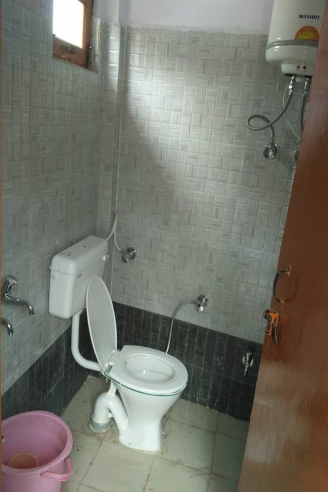 Deluxe Triple Room photo 2