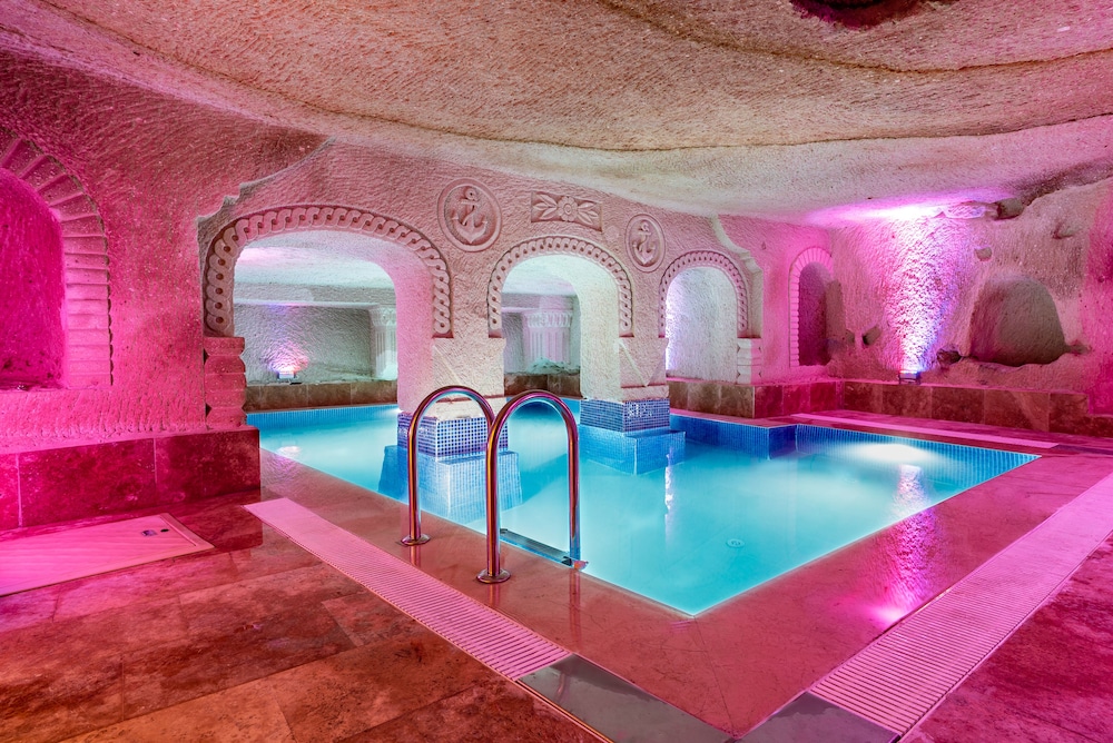 Honeymoon Room (Alesta) - Photo 15