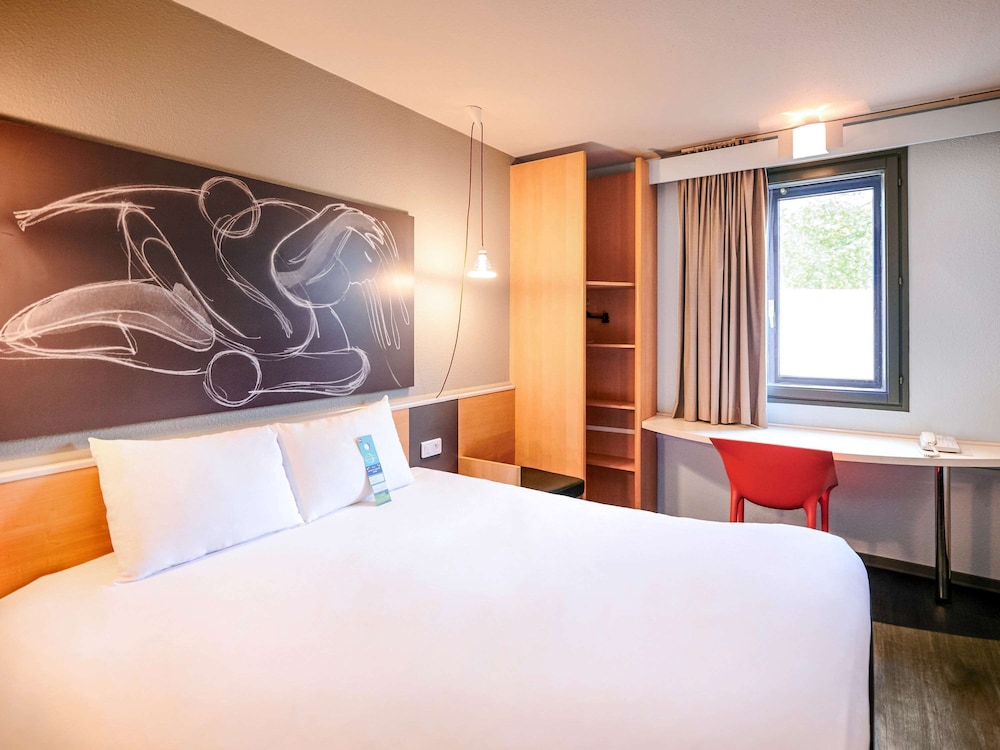 Standard Room, 1 Double Bed - Photo 6
