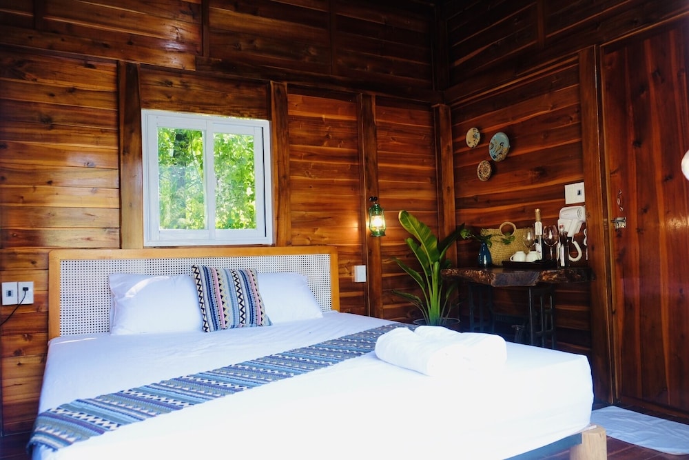 Wooden House photo 3