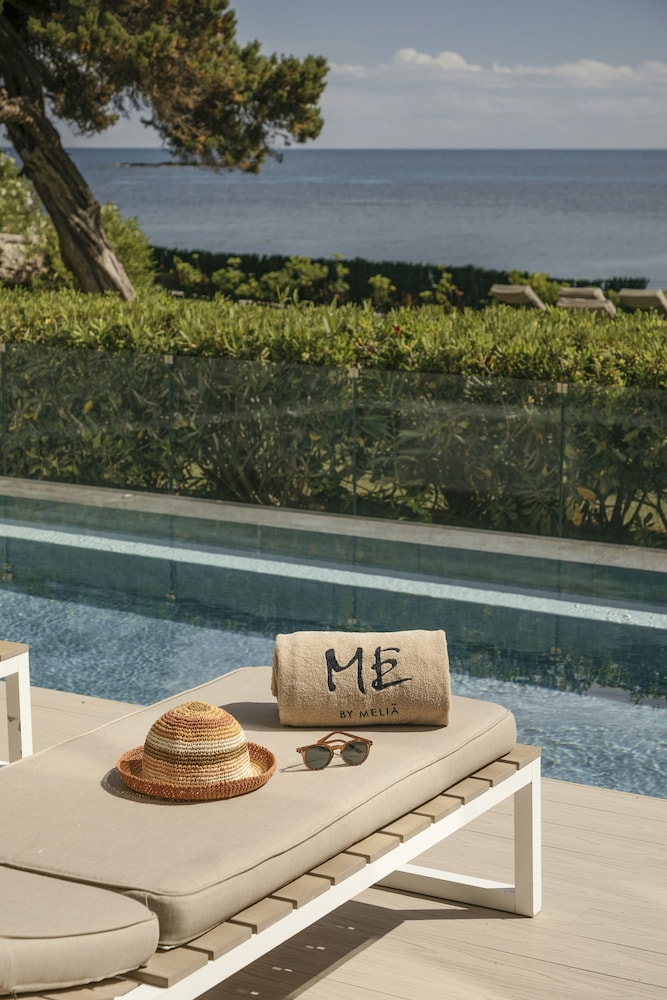 Exclusive ME+ Junior Suite with Private Pool and Sea View - Photo 8