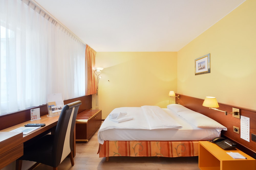 Deluxe Room, 1 Double Bed