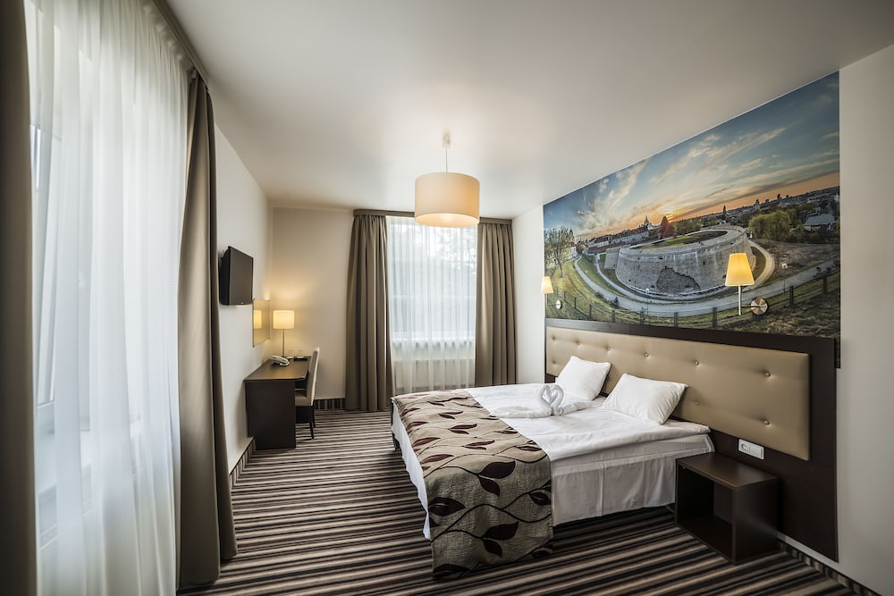Deluxe Double Room, 1 Queen Bed, Private Bathroom photo 1