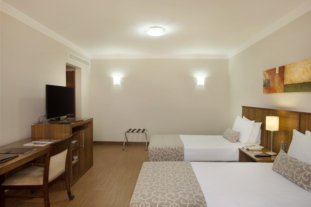 Superior Twin Room (Executive) - Photo 3