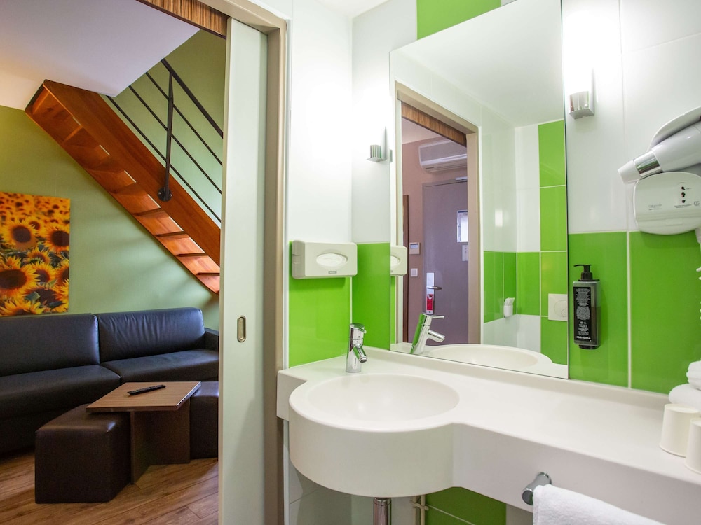 Double Room, 1 Double Bed with Sofa bed (Privilege) - Photo 16