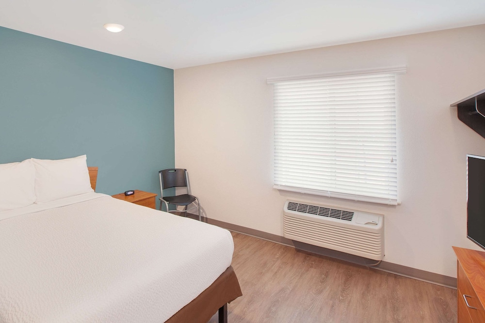 Standard Room, 1 Double Bed, Accessible, Non Smoking photo 1