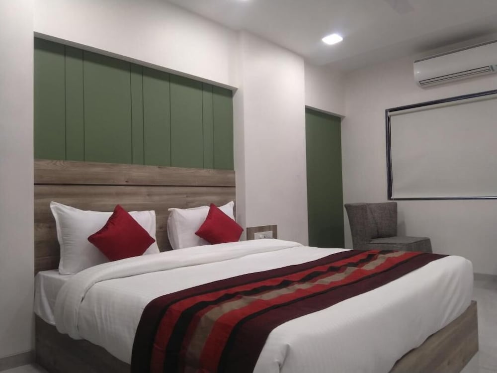 Deluxe Double Room photo 2