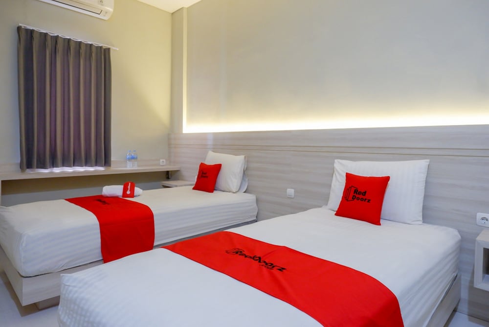 Twin Room - Photo 3
