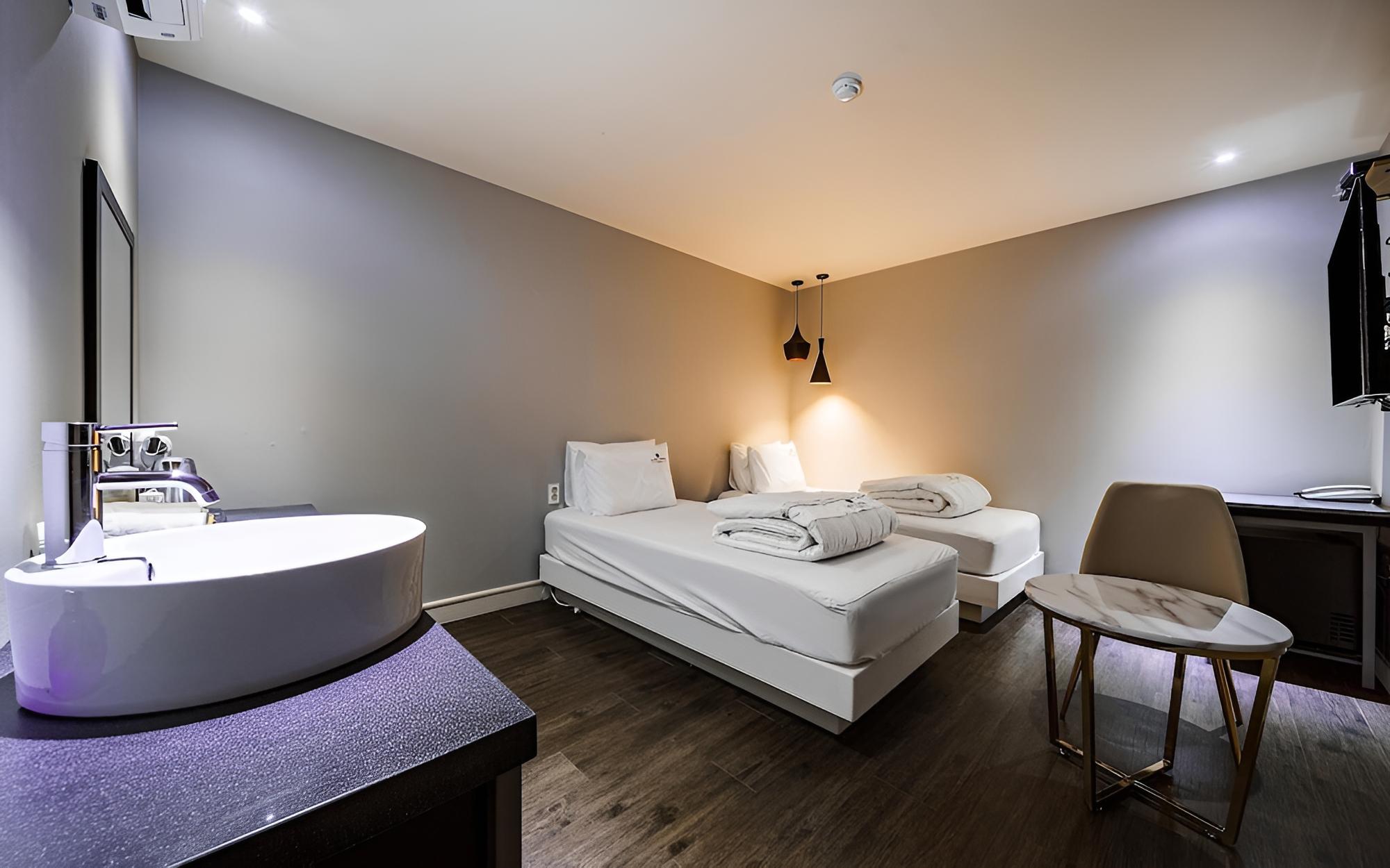 Room (Twin (additional charge for consecuti) - Photo 1