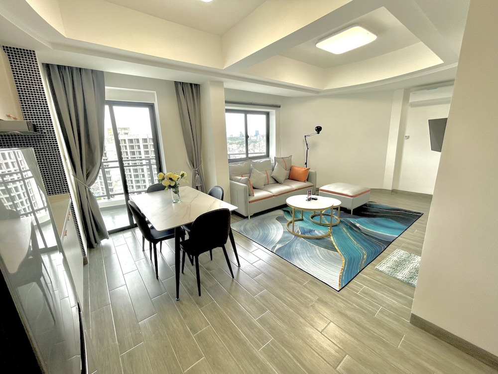 Executive Apartment photo 2