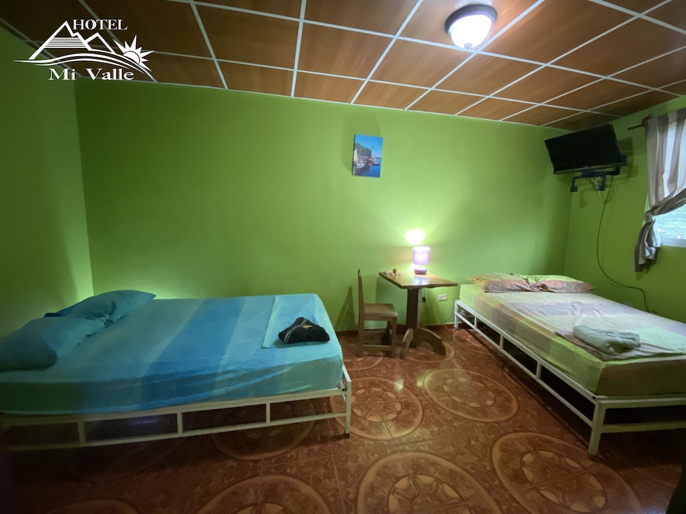 Business Room, 2 Double Beds photo 3