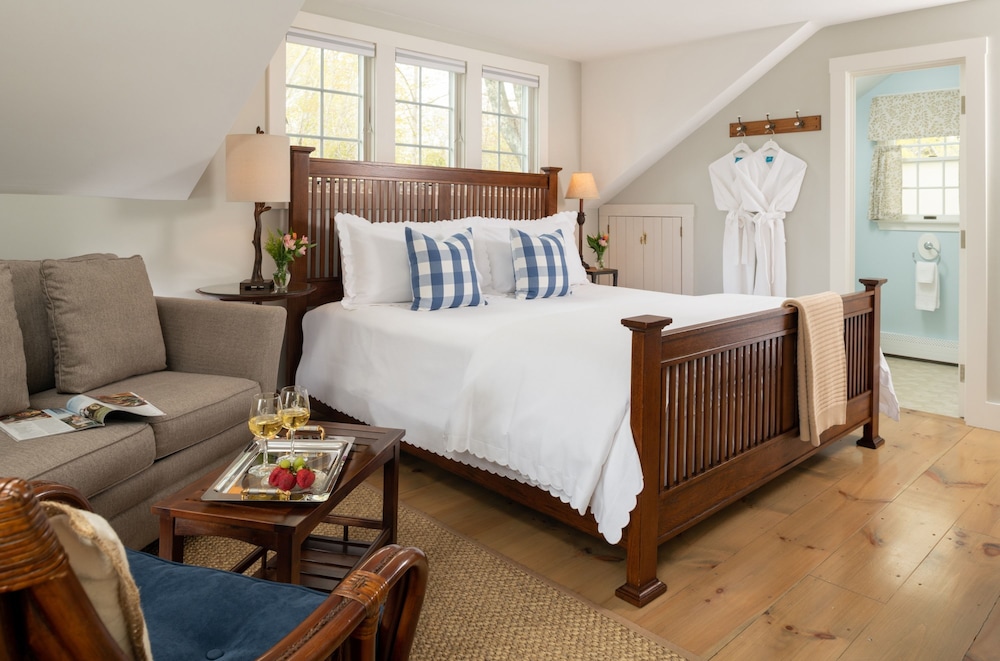 Treetops Room photo 2