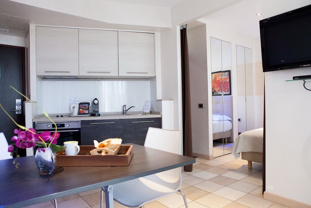 Family Apartment photo 1