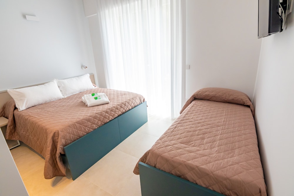 Classic Triple Room