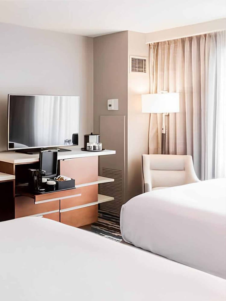 Deluxe Double Room - Photo 1