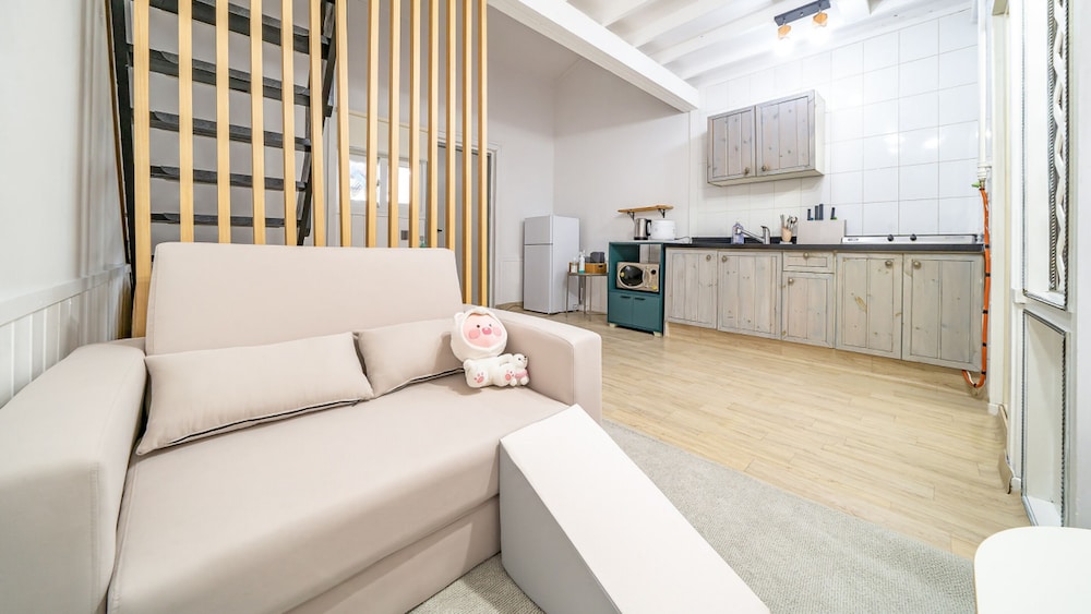 Basic Room, 1 Bedroom (Danmi) - Photo 2