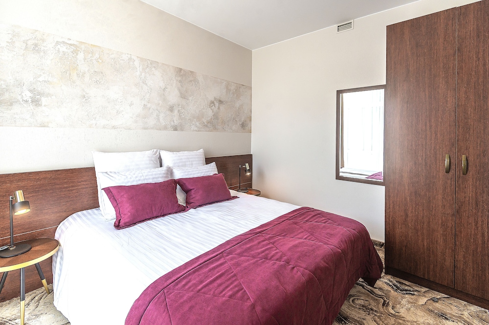 Standard Suite photo 3