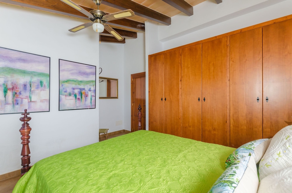 Villa photo 3