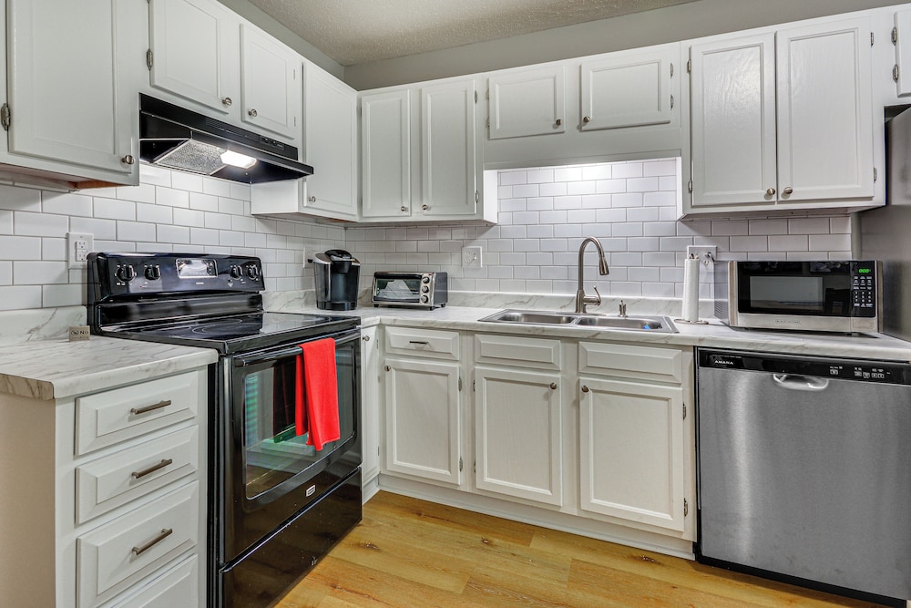 Apartment (2 Bedrooms) photo 2