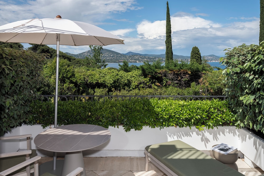 Superior Double Room, Poolside