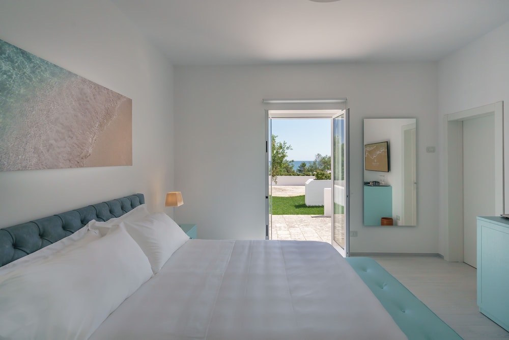 Deluxe Double Room, Patio photo 2