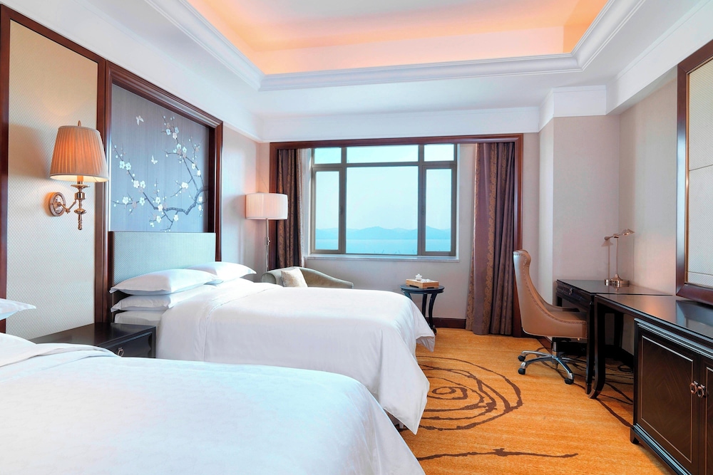Executive Room, 2 Double Beds, Sea View, Concierge Lounge Access