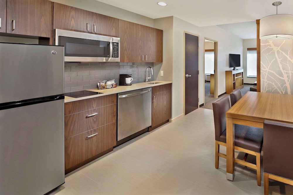 Suite, 1 Bedroom, Accessible photo 3