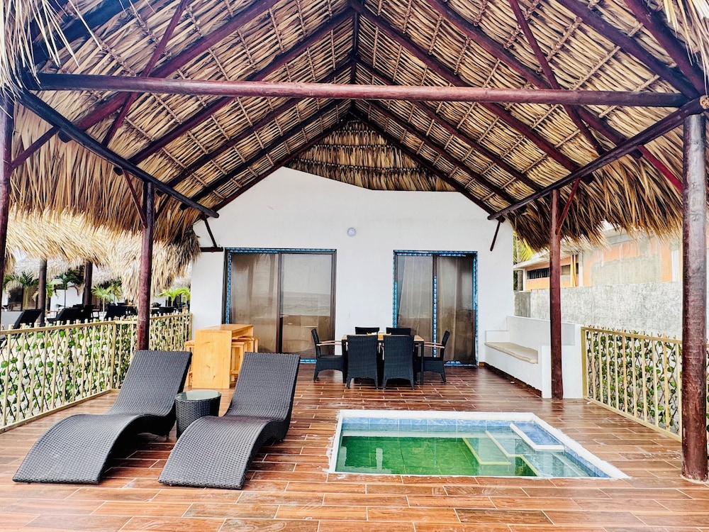 Family Bungalow, Sea View photo 1