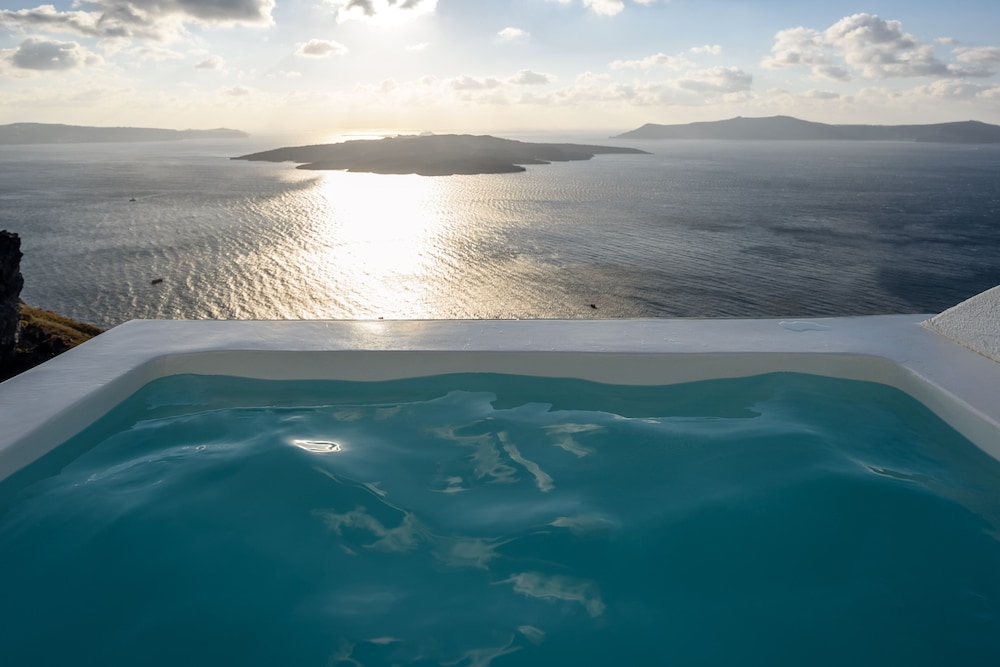 Suite, Balcony (Outdoor Jetted tub Caldera view ) - Photo 28