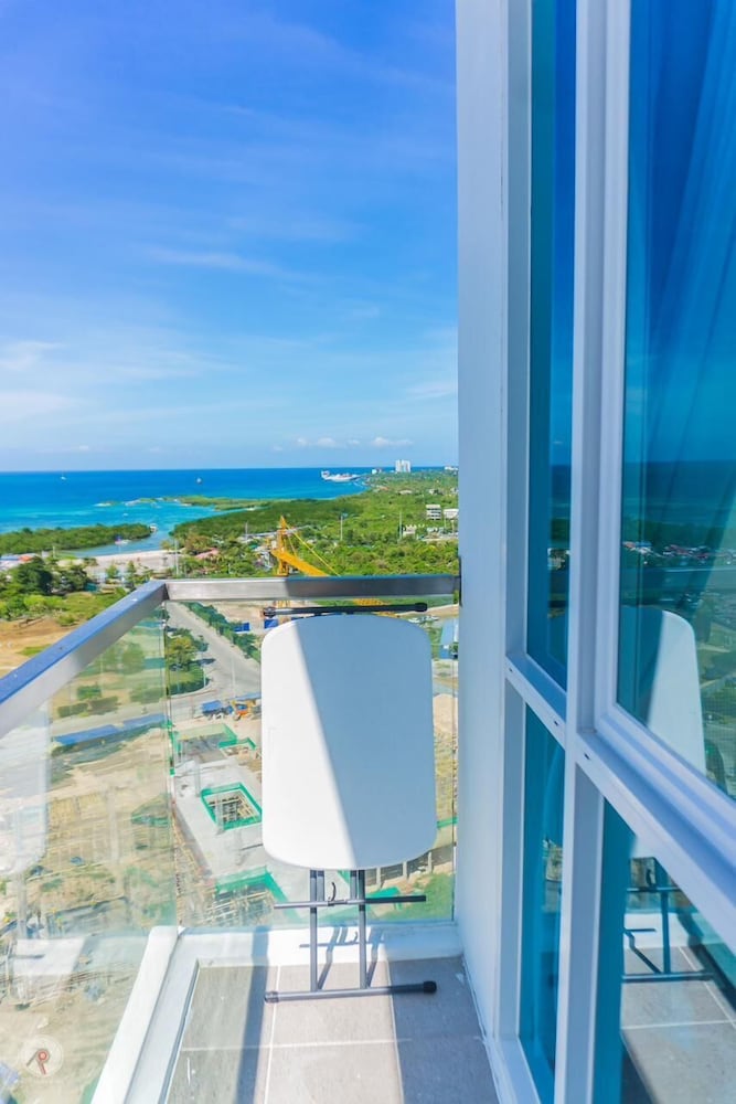 Deluxe Double Room, Balcony, Sea View photo 3