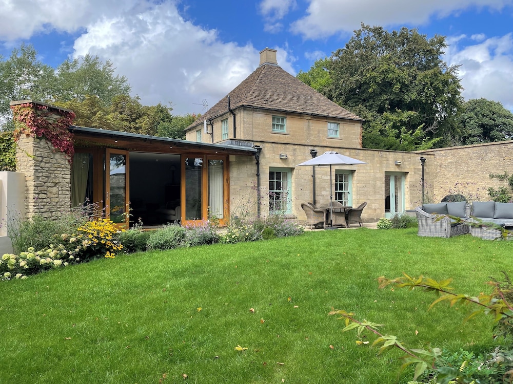 Grand Cottage, 3 Bedrooms