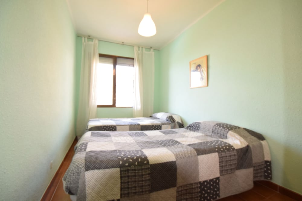 Apartment, 3 Bedrooms, Beach View photo 3