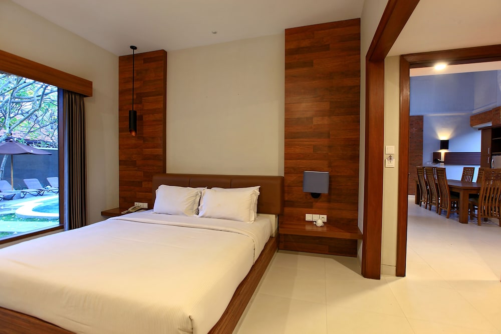 Deluxe Villa, 4 Bedrooms - Photo 9