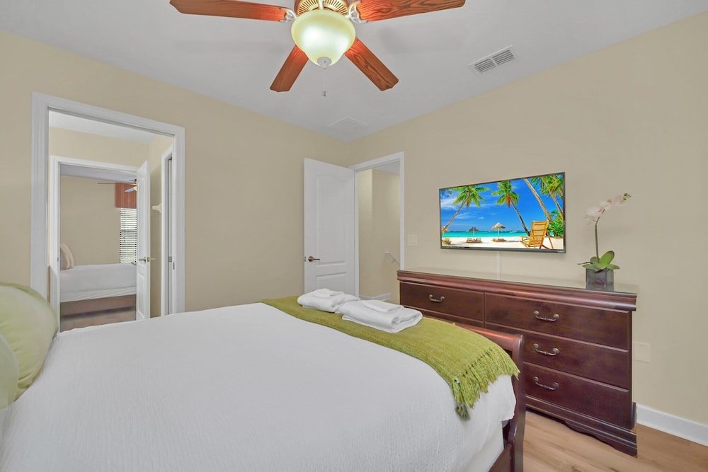 House (6 Bedrooms) photo 3