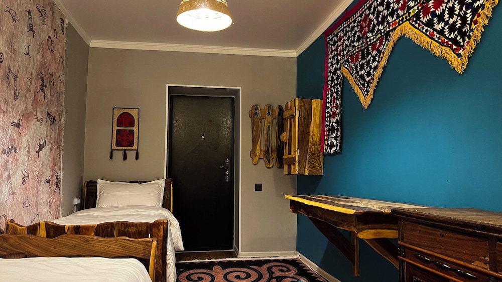 Comfort Twin Room, City View photo 3