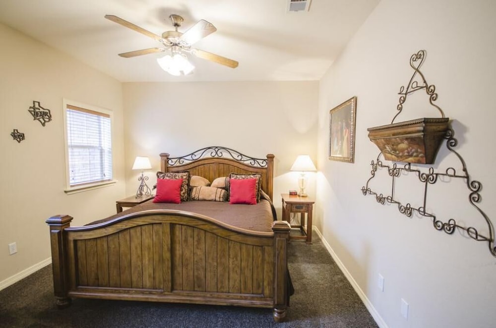 Standard Single Room, Ensuite photo 2