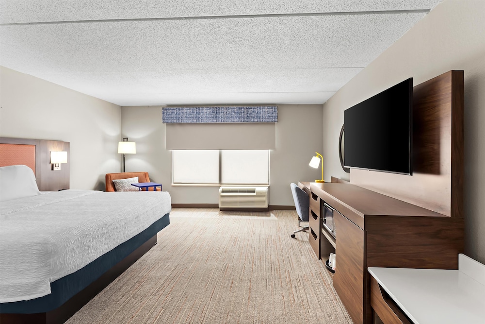 Room, 1 King Bed, Accessible, Non Smoking - Photo 1