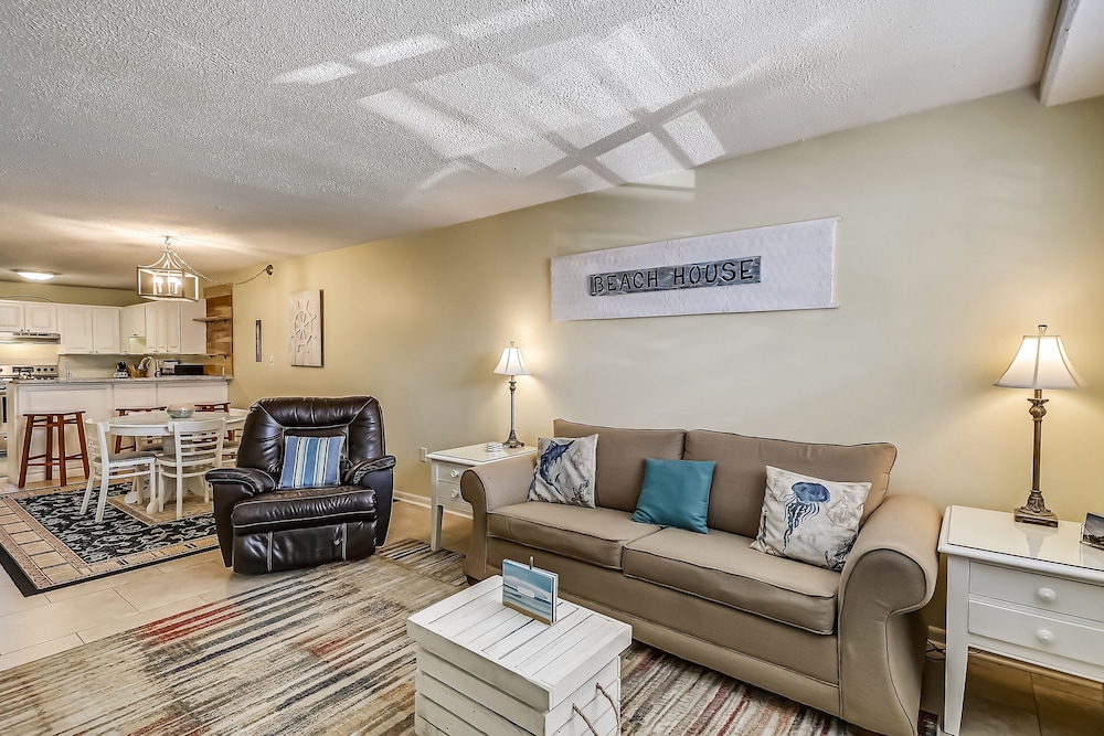 Condo, 1 Bedroom
