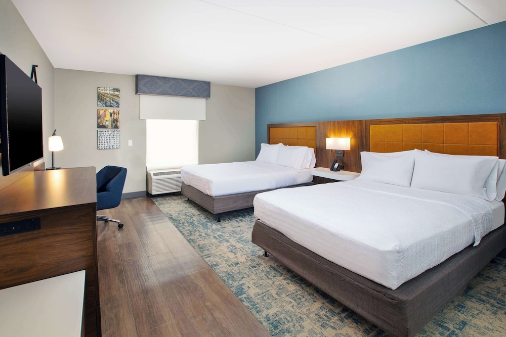 Room, 2 Queen Beds, Accessible, Non Smoking - Photo 1