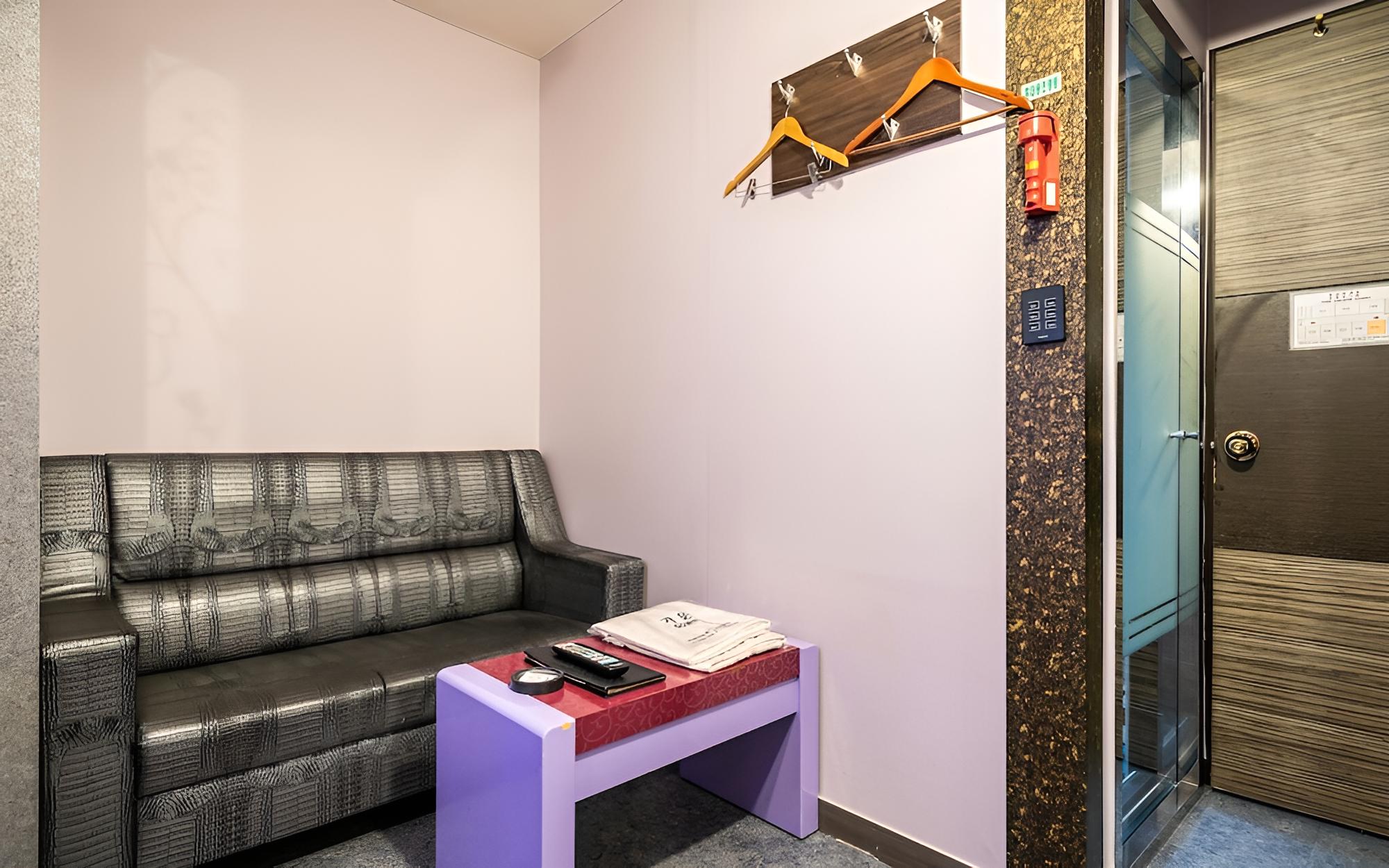 Room (General room-physical identification ) - Photo 12