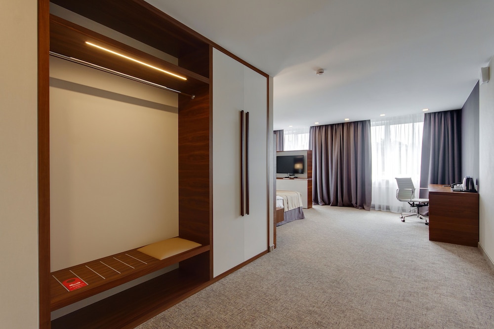 Suite, Balcony photo 3