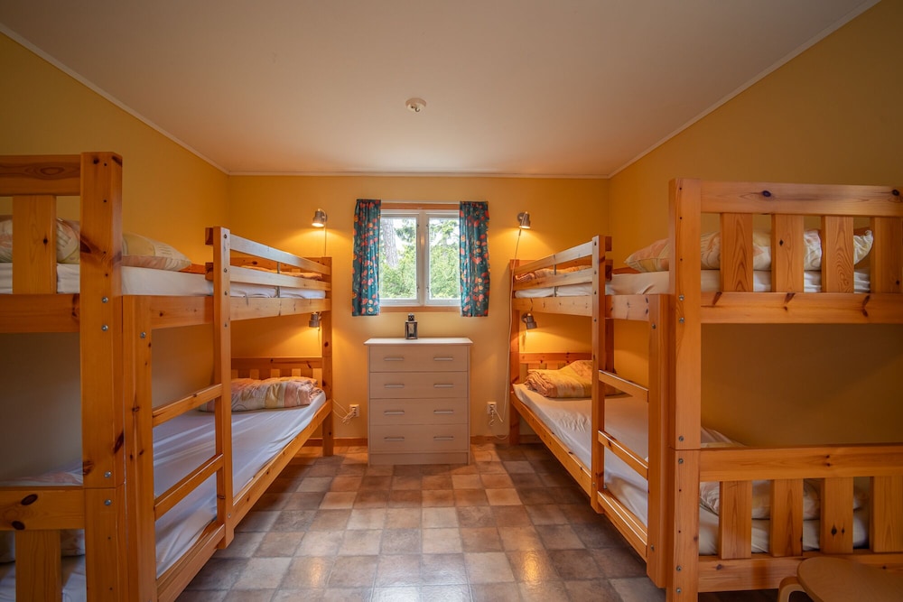 Cabin, Multiple Beds, Shared Bathroom (14 m2) photo 3
