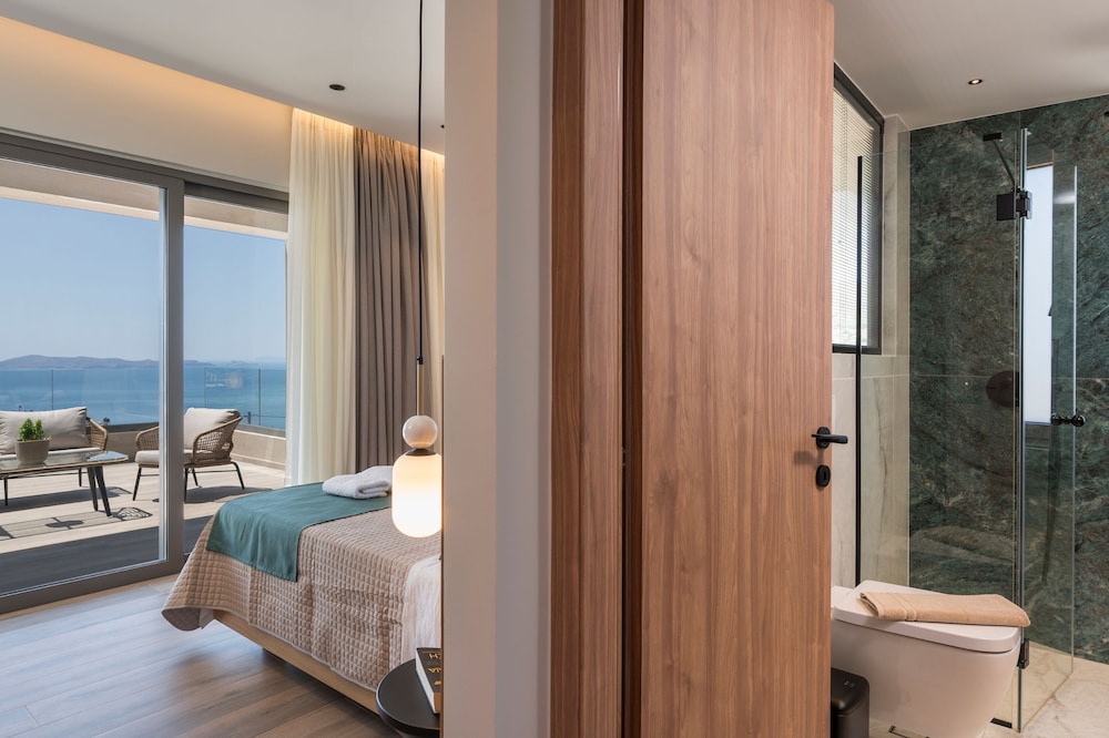 Luxury Villa, 4 Bedrooms, Private Pool, Sea View